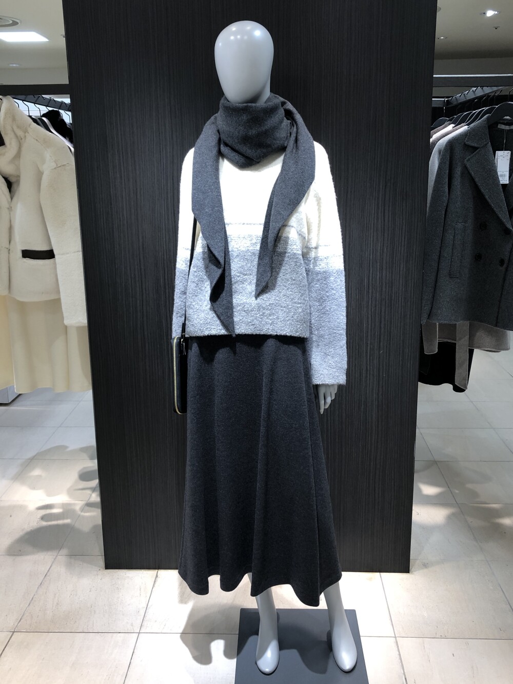 【新作】パネルボーダーニット