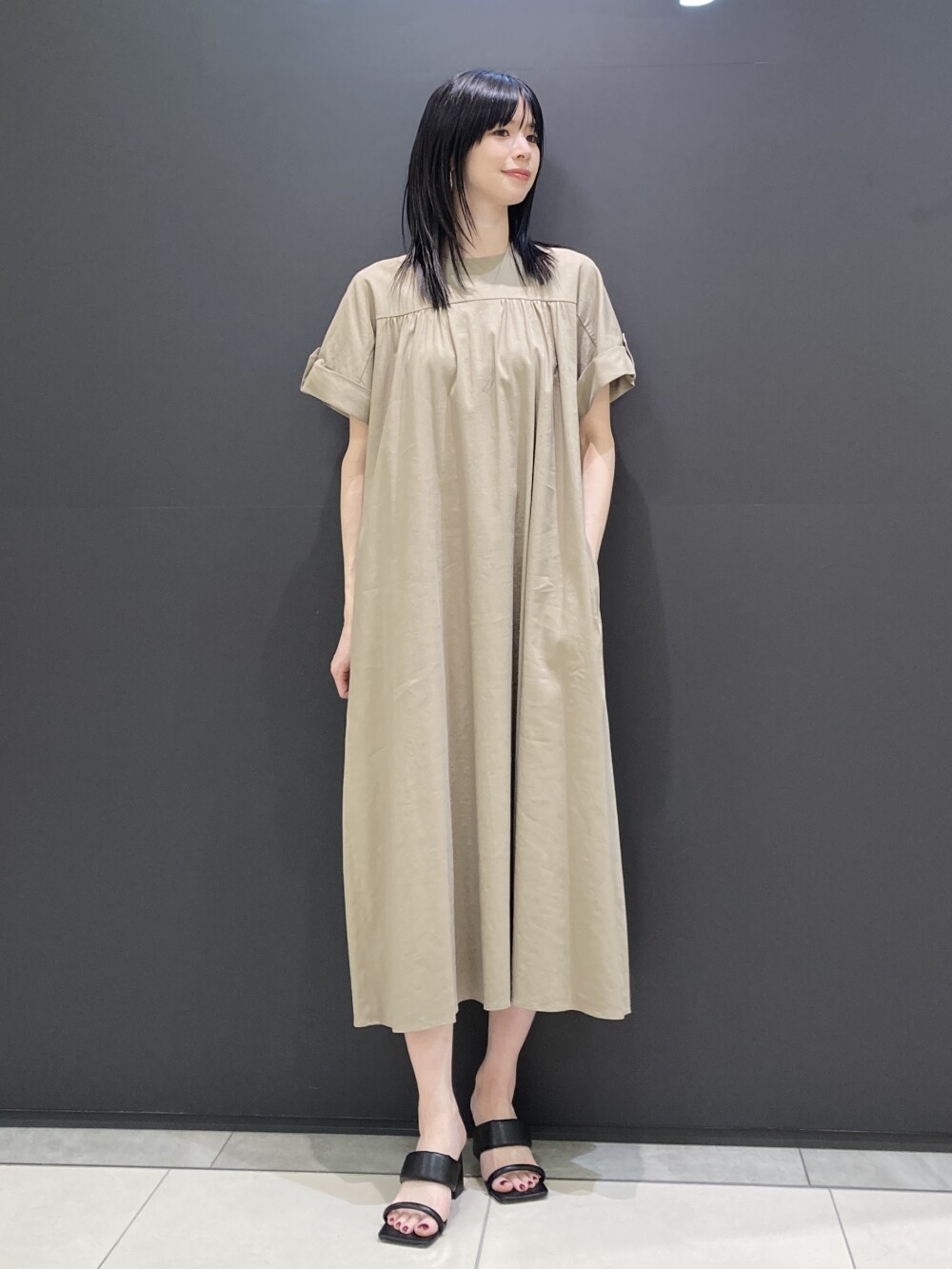 【SALE開催中】暑い日にピッタリ！リネンワンピース