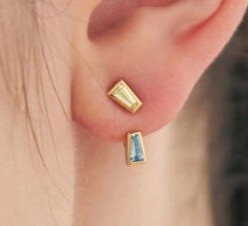 耳の後ろから覗くラップピアス【エテビジュー】