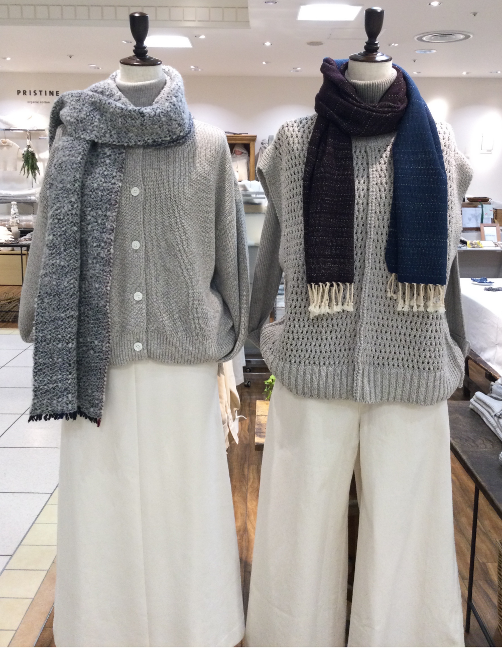 天然繊維の織りなすグレーを楽しむ