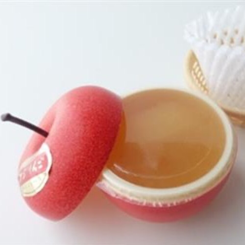 全国の名産果実をそれぞれのフルーツに合わせてすりおろしたりピューレにしてゼリーに🍑🍈🍎