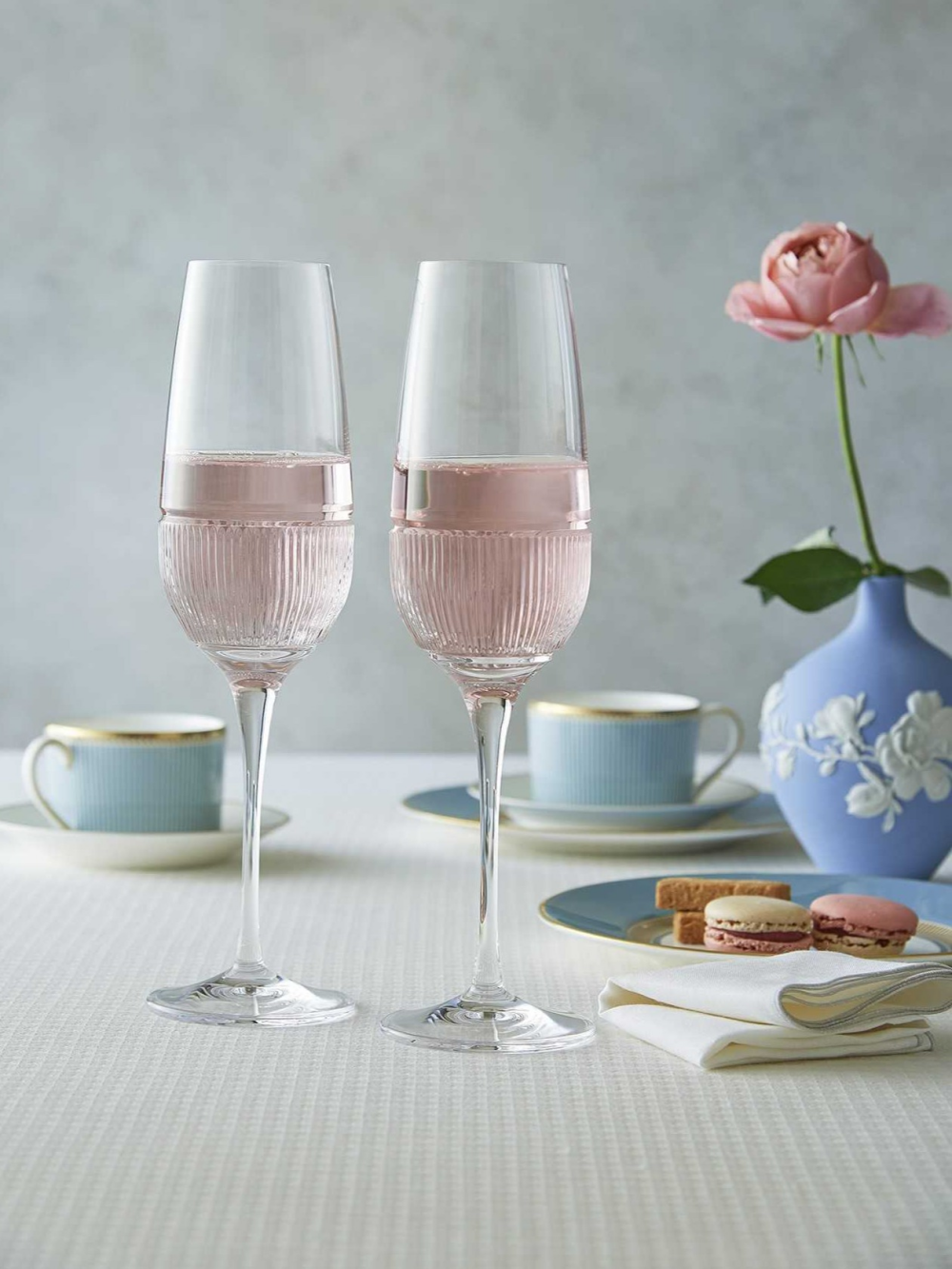 【ウェッジウッド】新商品　ヘリア