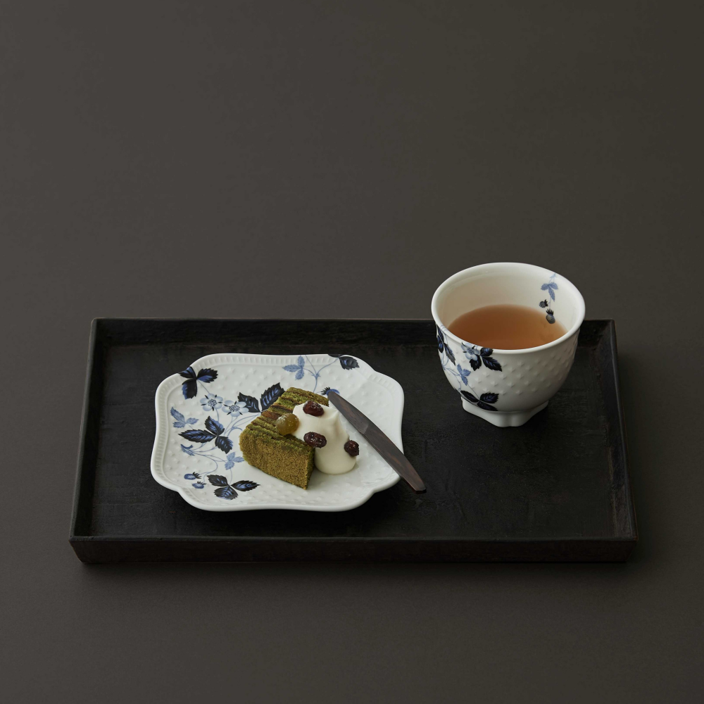 【ウェッジウッド】新商品　ストロベリー インクブルー