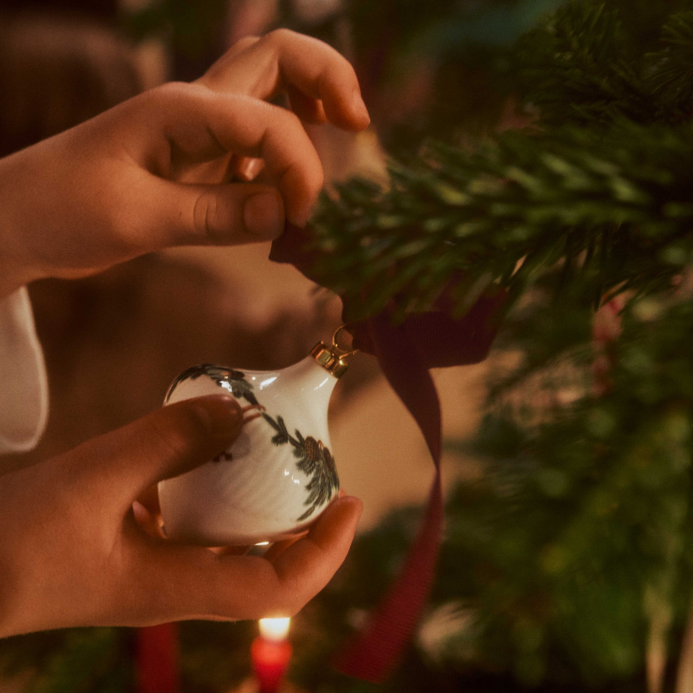 【ロイヤル コペンハーゲン】新商品　スターフルーテッド クリスマス