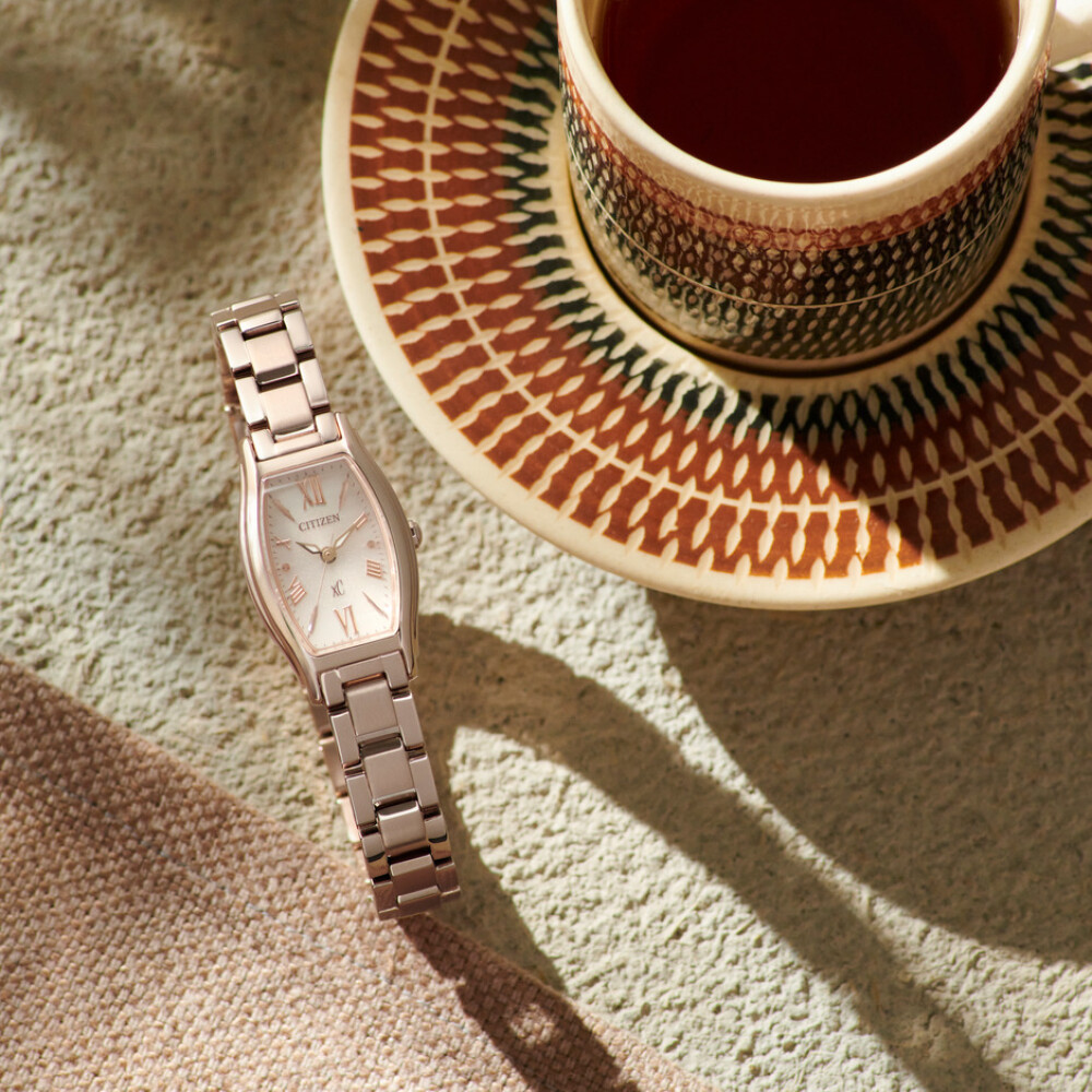 〈シチズン〉クロスシーbasic collection