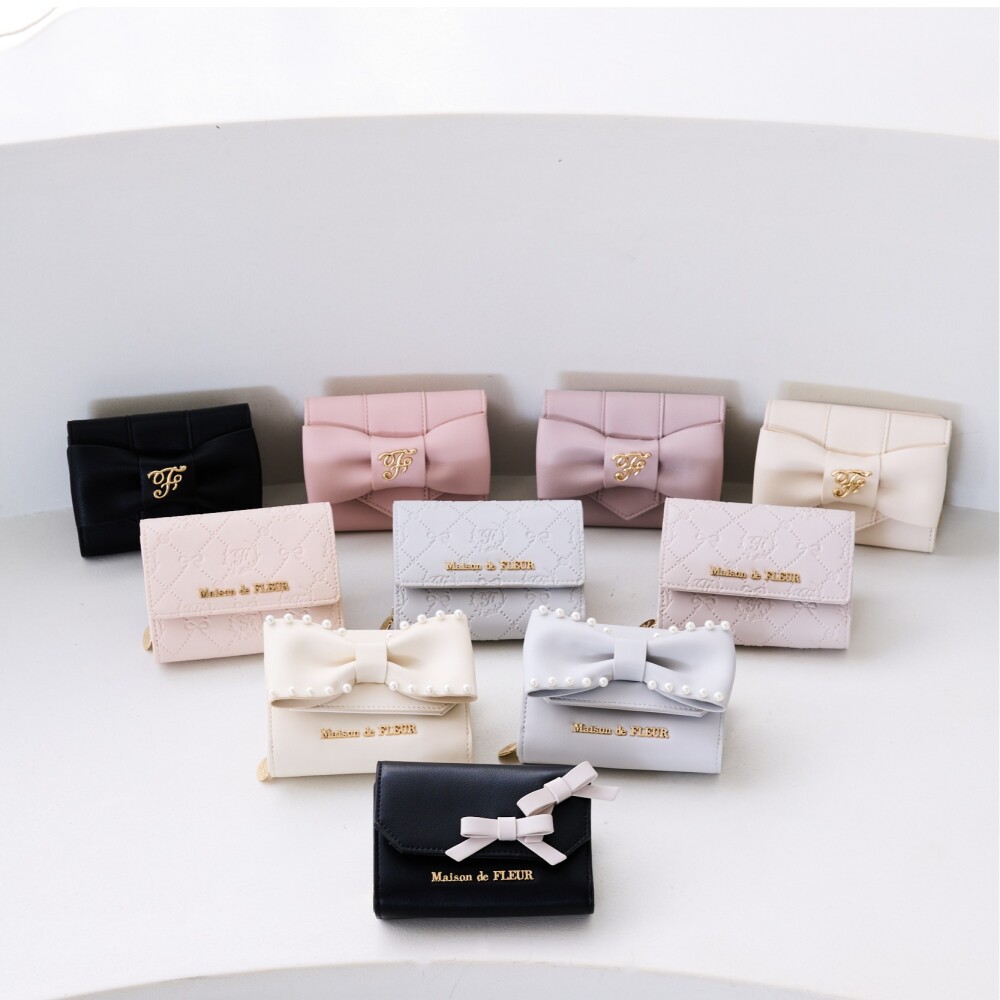 大人気のミニウォレットに新作登場🎀