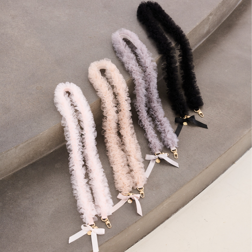 チュールが大人可愛いショルダーストラップが発売🎀