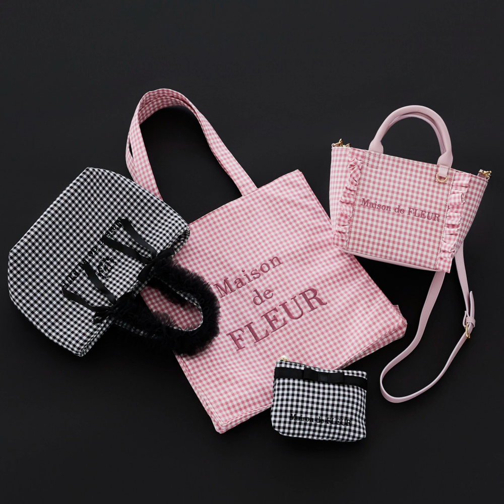上品に持ちやすい大人可愛いギンガムチェックシリーズが登場🎀