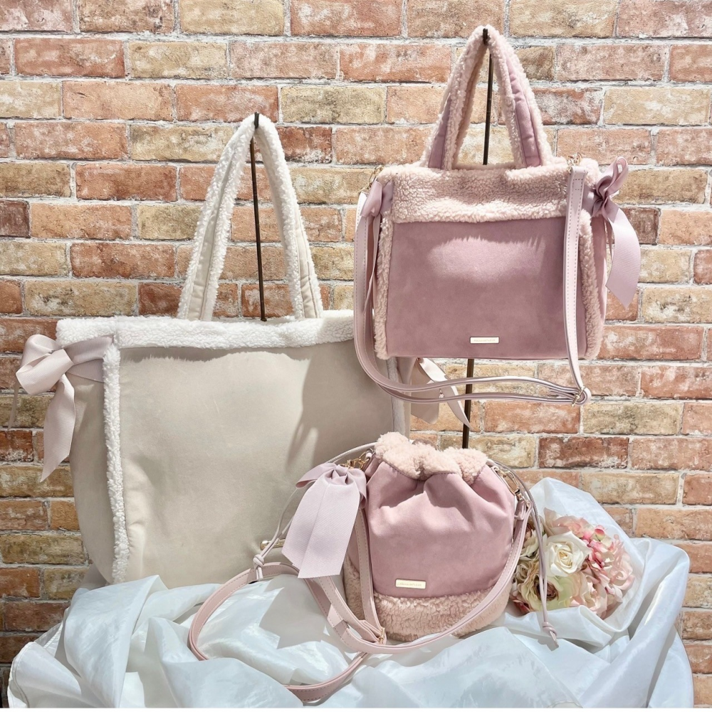 冬にぴったりのカラームートンシリーズが登場✨