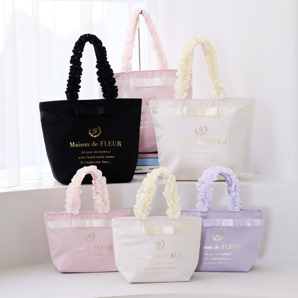人気のフリルハンドルトートバッグに新色が登場🎀