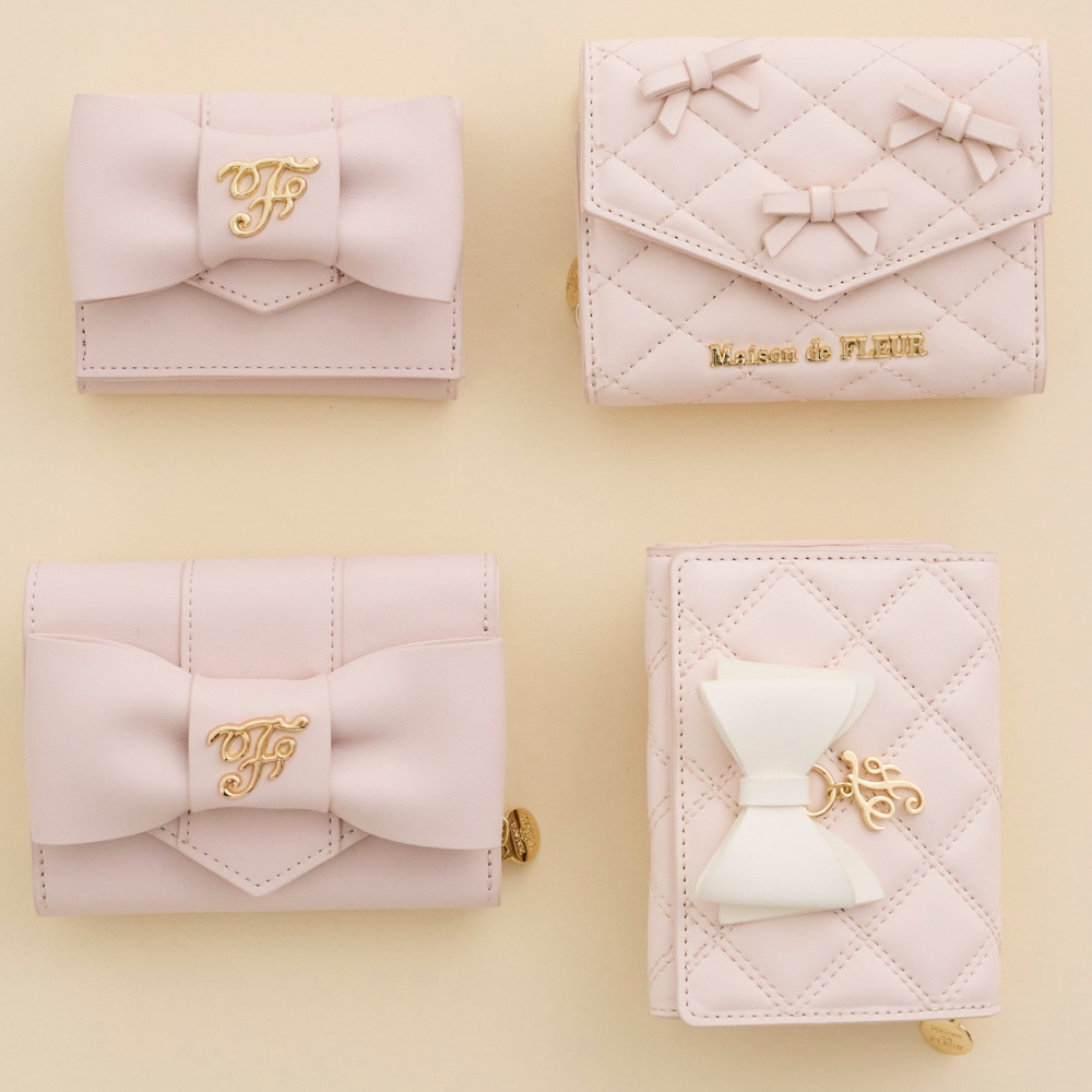 暖かい新シーズンにぴったりのウォレットが登場🎀