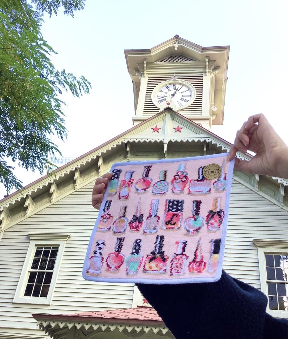 【ラブラリー バイ フェイラー】ラブラリーポリッシュ💅🎀【北海道土産にオススメ‼️大人気のネイルカラー柄のハンカチです🎶】