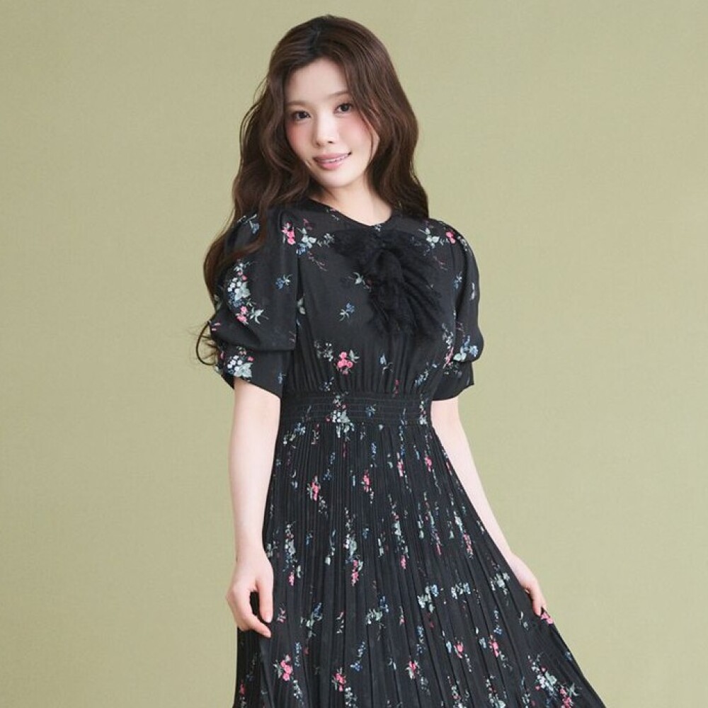 【セルフォード】♡入荷連絡多数♡新作ワンピースのご紹介🌷