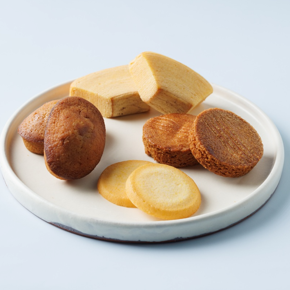 帰省手土産におすすめ！『夏の焼菓子４種セット』