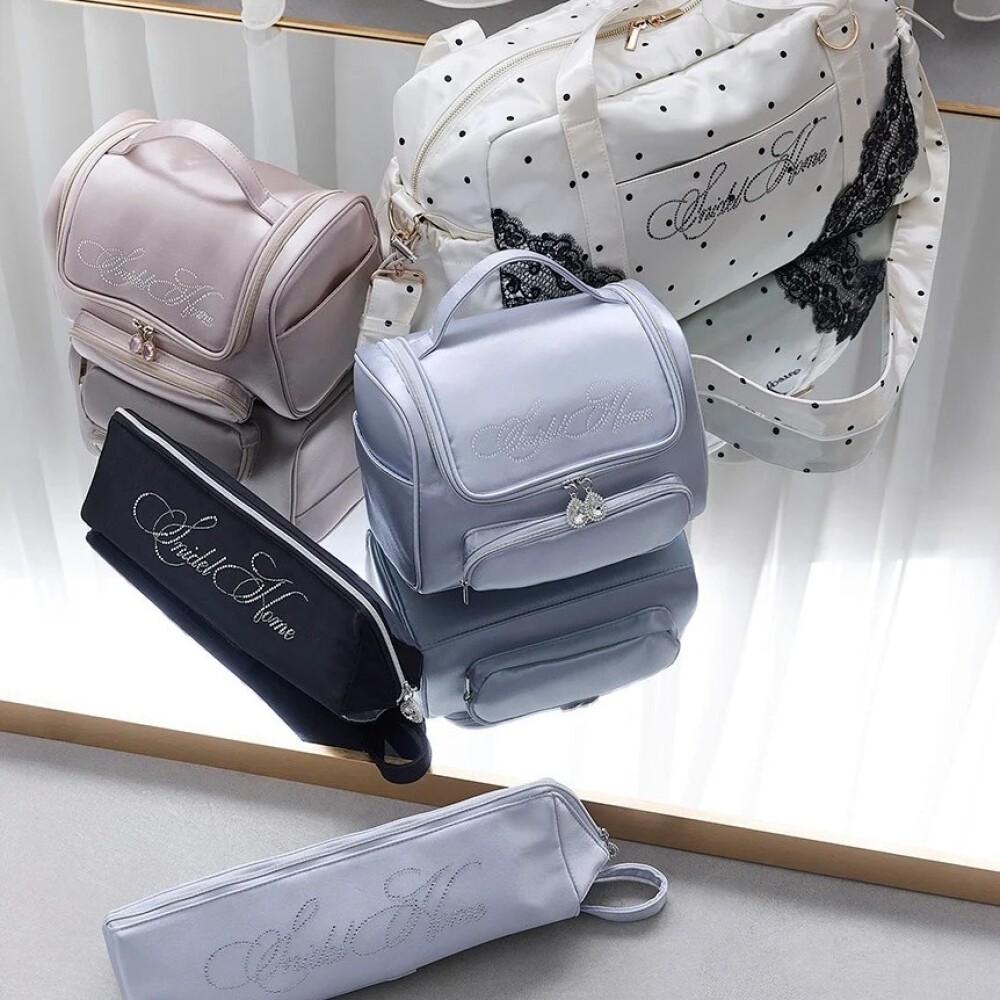 【SNIDEL HOME】　" 新作 " トラベルシリーズ ✈️🎀✧