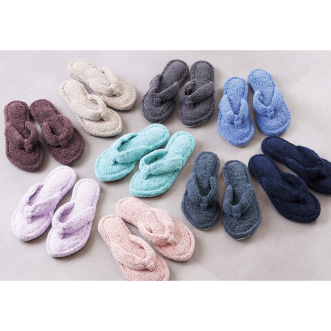 倖田來未 豪華まとめ サンダル ツナギ タオル スリッパ 帽子 など 7f76832b.jpeg