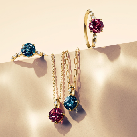 カラーストーン 透明感と霞☆高品質ドロップ☆ムーンストーン ルース moon044