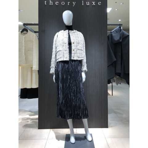 ホリデーシーズンおすすめ】ツイードジャケット華やぎスタイル