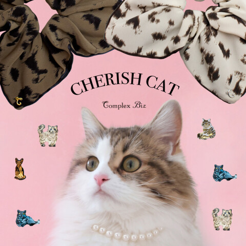 猫たちが導く特別なヘアアクセサリーコレクション