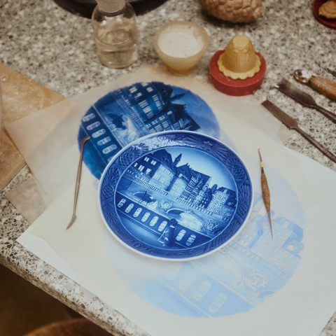 ロイヤル コペンハーゲン】新商品 イヤープレート2026年版 | ウェッジ