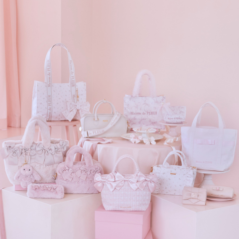 familiar 北海道　大丸　限定　トートバッグ ピンク familiar 北海道 大丸 限定 トートバッグ ピンク familiar