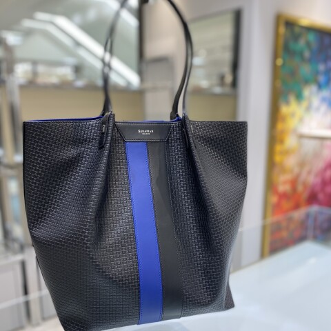 Secret tote bag in stepan black and eclipse black – Serapian