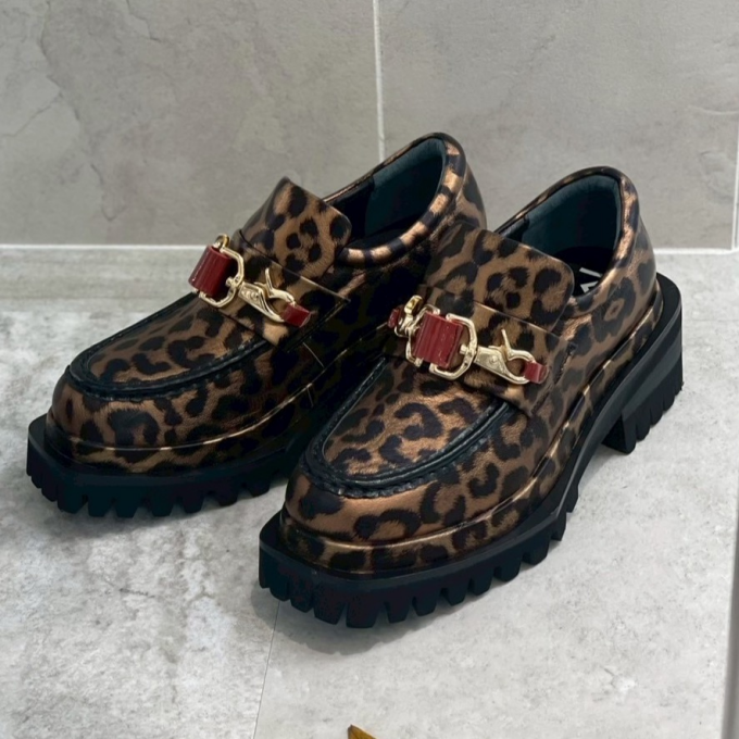 履くだけで今っぽい♡レオパード特集