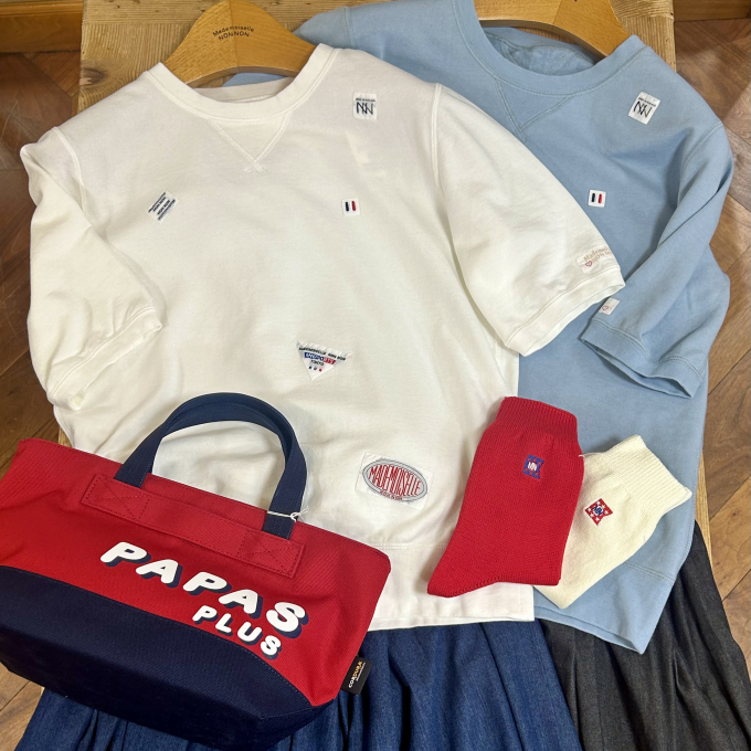 Tシャツ感覚❣️ワッペン付き、半袖トレーナー♪