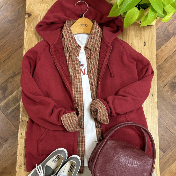🍁大活躍のブラウスで、コーディネートを楽しく❣️