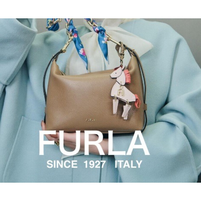 FURLA 【卒入園バッグ】のご紹介
