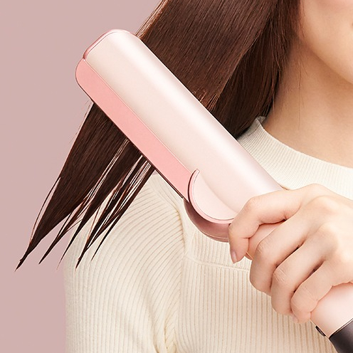 【ダイソンヘア】新製品Dyson Airstrait™ストレイトナーが発売となりました！