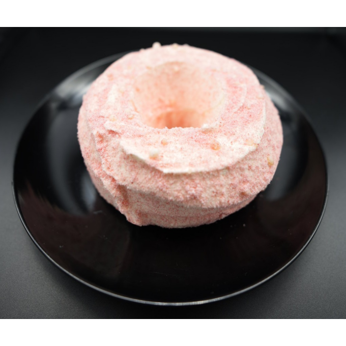 春の訪れを感じるさくらクランツがユーハイムから登場！