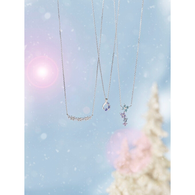 【新作】ホワイトカラージュエリー🎄🤍