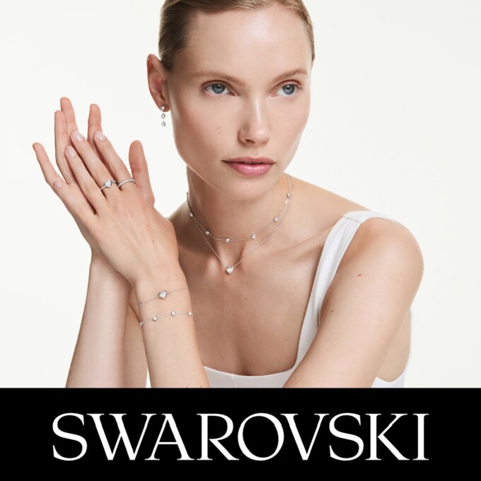 毎日にそっと忍ばせる、大人のためのダイヤモンドジュエリー【Swarovski】