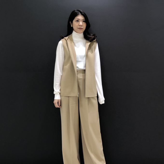 大人気！フードジップベスト