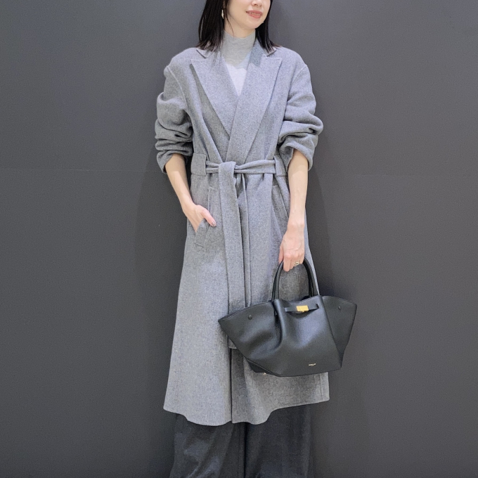 【プレシャス掲載】ダブルフェイスのガウンコート