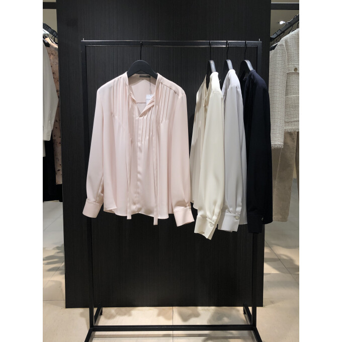 【高機能ブラウス】ビジネスやオケージョンにオススメ！