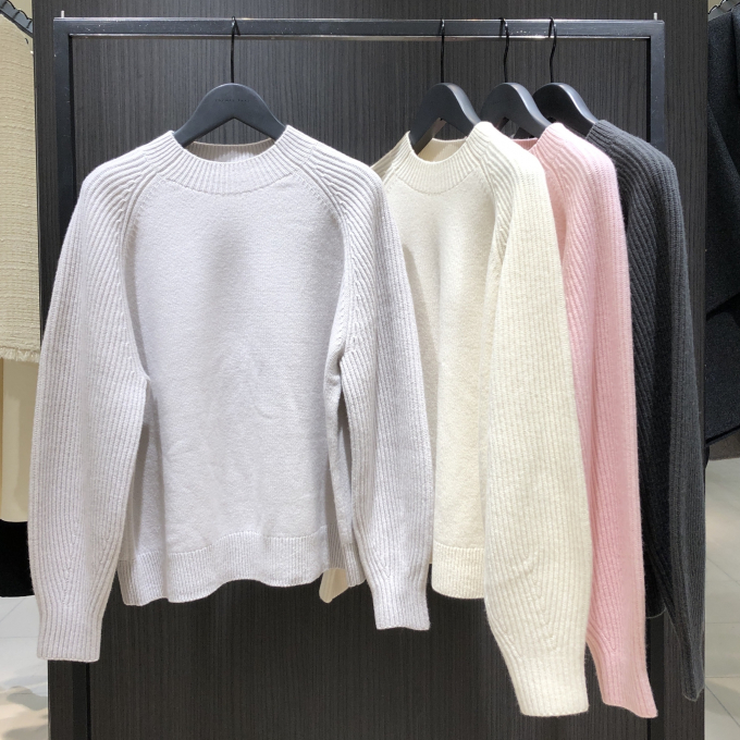 【暖かニット】1着で決まる！デザインニット