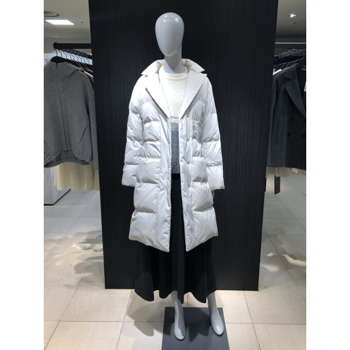 【新作】上品に決まるダウンコート