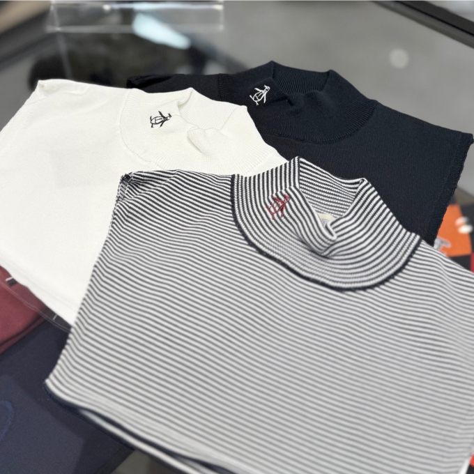 レイヤードスタイルにおすすめモックネックデッキ🐧