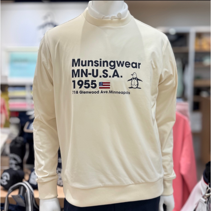 スタッフおすすめクルーネックカットソー🐧