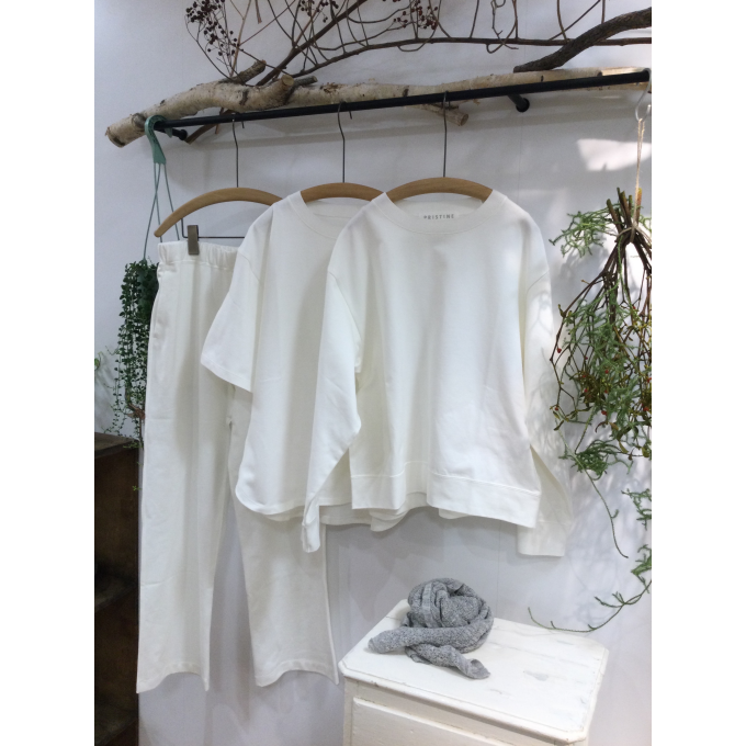 シリーズで楽しめるライフスタイルウエア