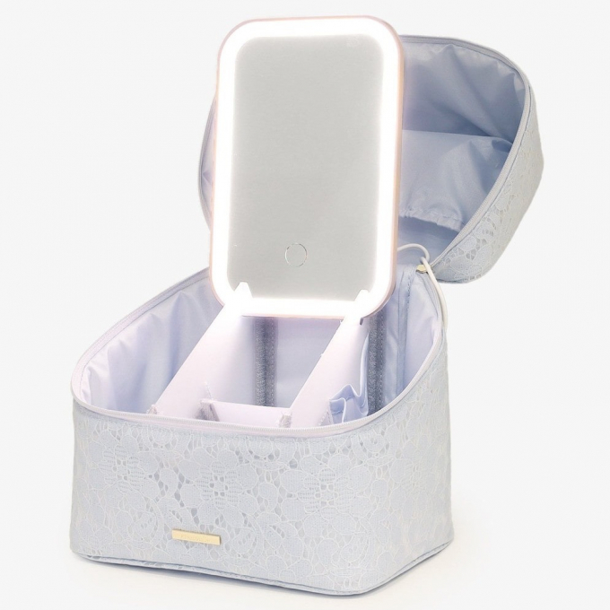 レースLEDミラー付きバニティポーチ💄