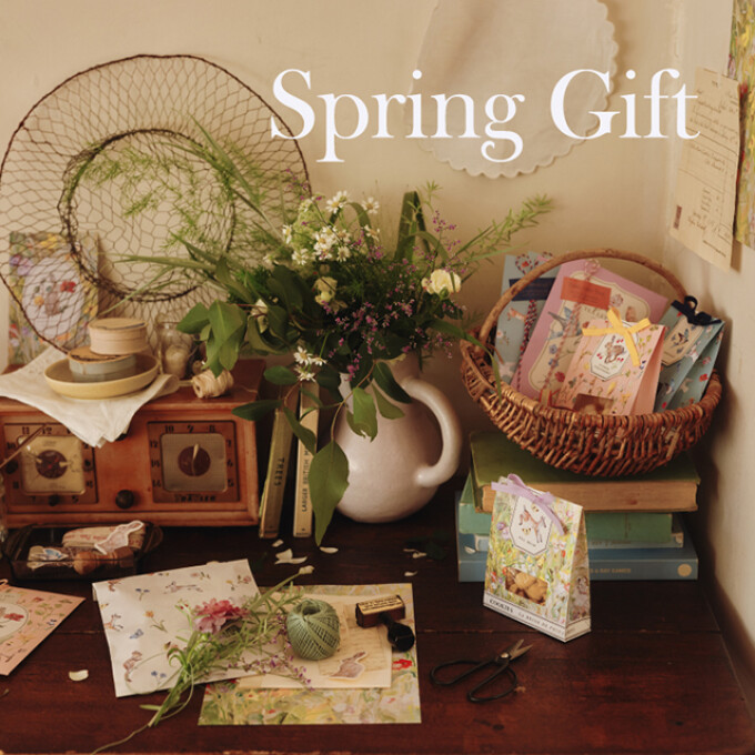 フード付きロングダウンベスト? | マドモアゼルノンノン | 大丸札幌店