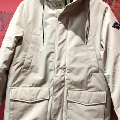 ＲＥＰＬＡＹ北海道限定コートのご紹介！