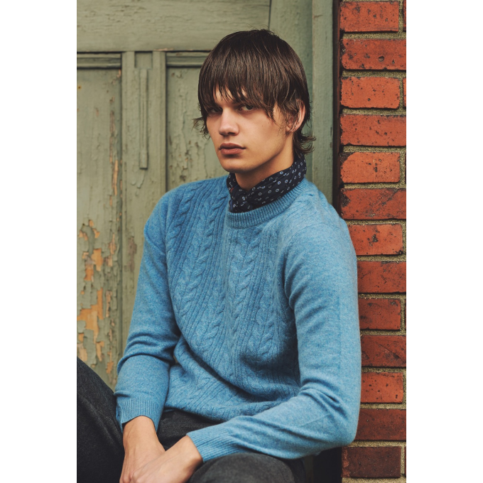 カシミヤブレンドニット