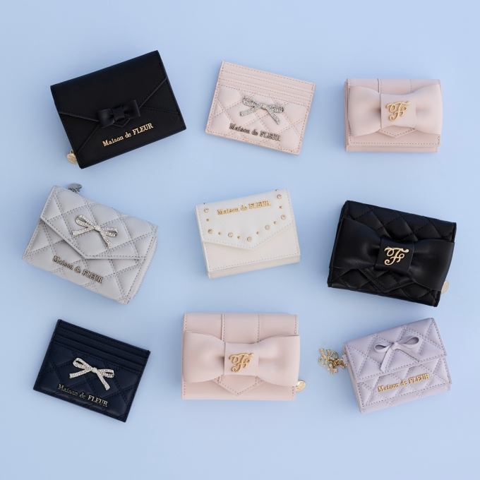 華やかなデザインの新作ウォレットが登場🎀
