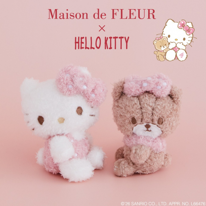 おそろいのドット柄リボンと衣装でおめかししたハローキティとタイニーチャムのバッグチャームが登場🎀