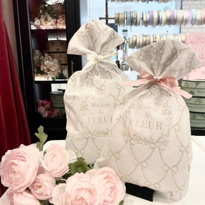 税込5000円以上で巾着ラッピングが無料🎀対象アイテムをご購入でカットケーキBOXが無料🍰