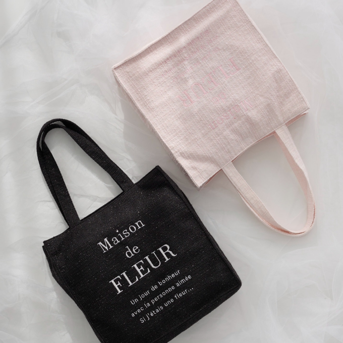 人気のスクエアトートバッグにツイード生地の新作が登場🎀